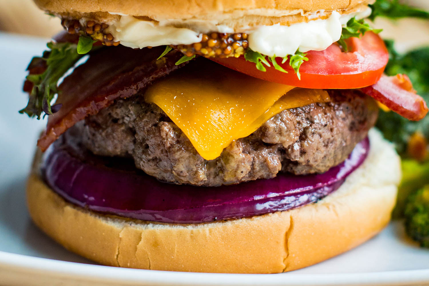 bacon-cheddar-burgers-recipe-image bacon-cheddar-burgers-recipe-image