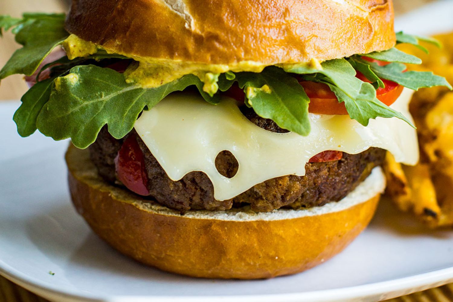 a1-bison-meatloaf-burgers-fold a1-bison-meatloaf-burgers-fold