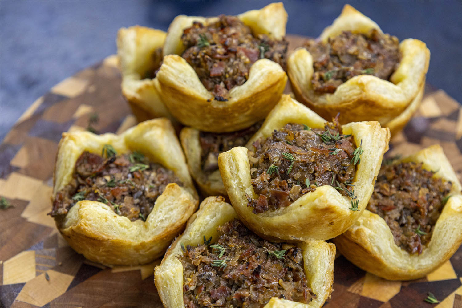 bison-wellington-bites-fold-image