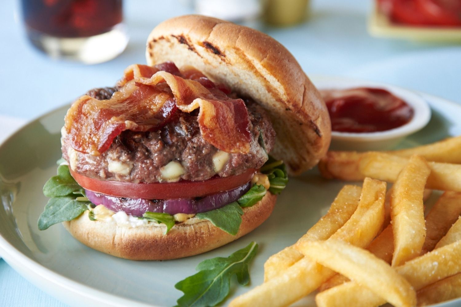 black-and-blue-bison-burgers-fold