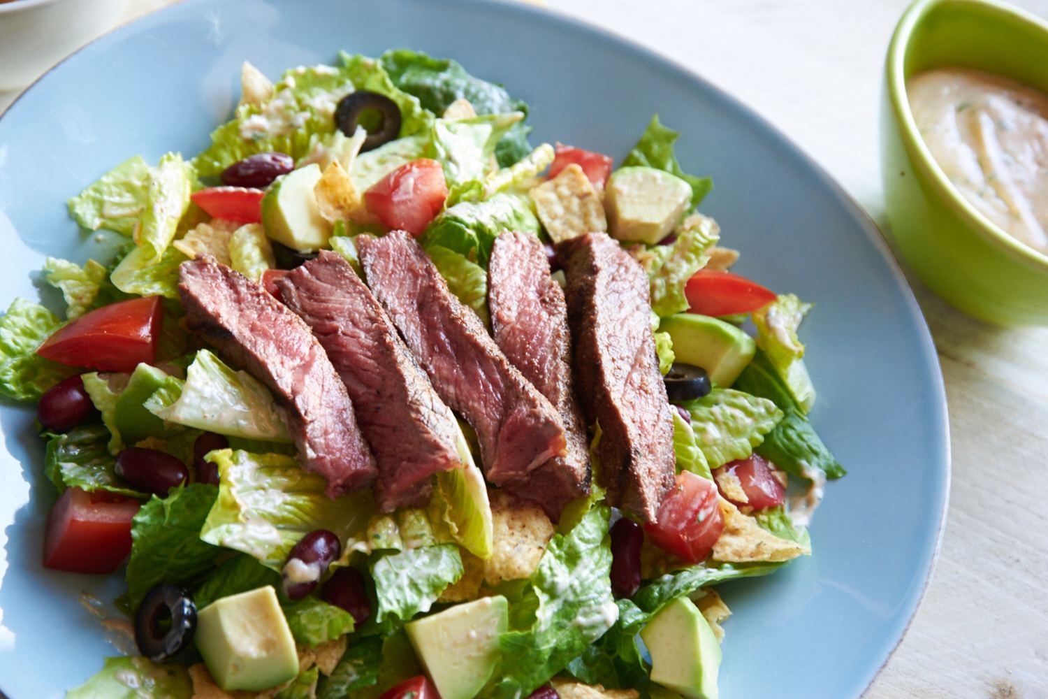 southwest-grilled-bison-ribeye-salad-fold southwest-grilled-bison-ribeye-salad-fold